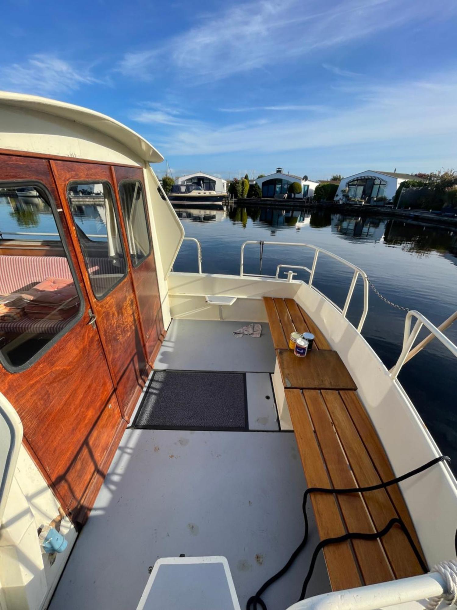 Suesses Motorboot - Bremen Ueberseestadt מראה חיצוני תמונה